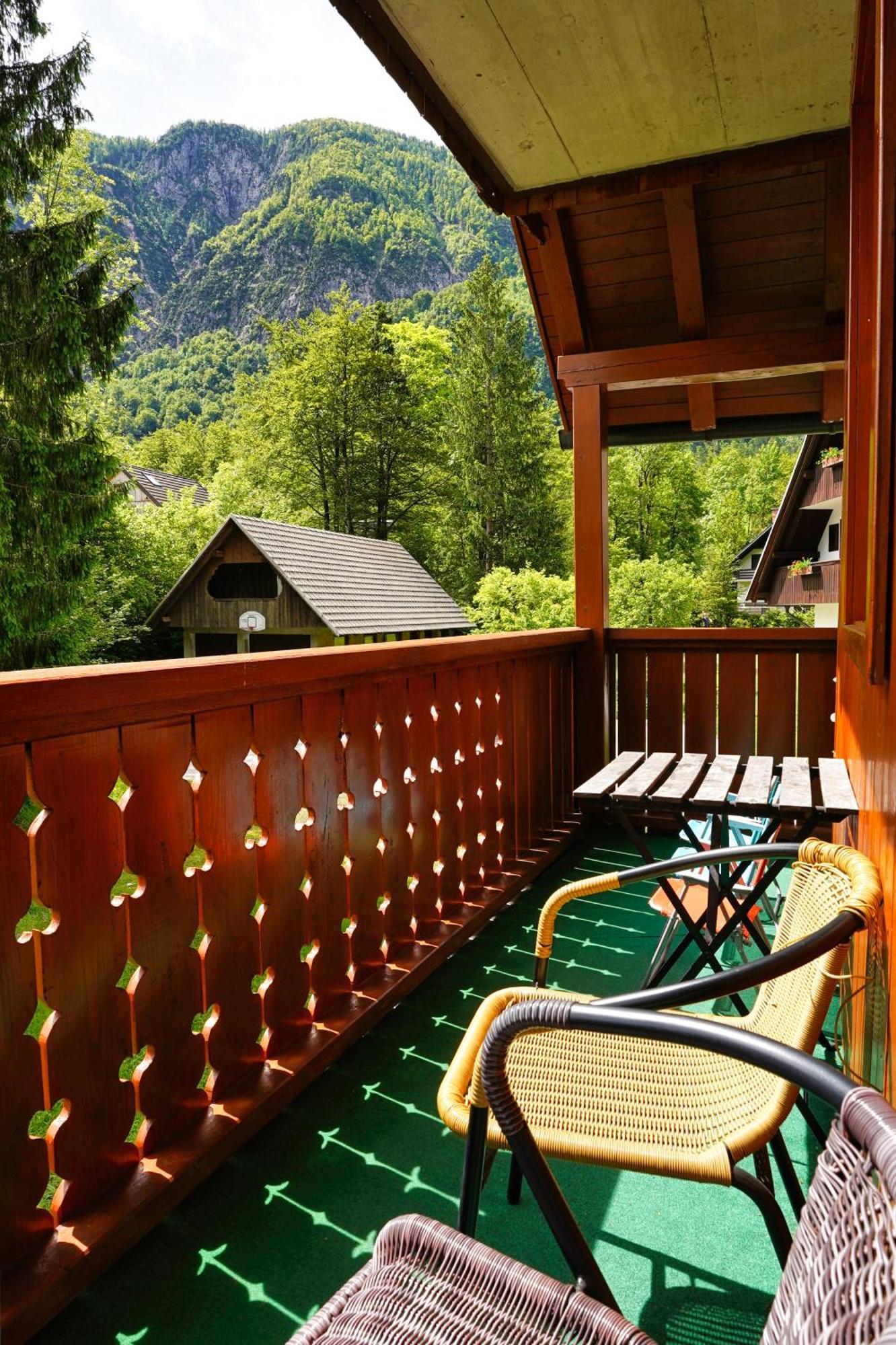 Apartments Lake Bohinj ภายนอก รูปภาพ